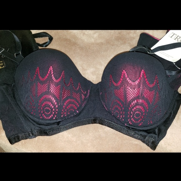 Gorgeous bra and panty set by True & Co - Picture 2 of 7